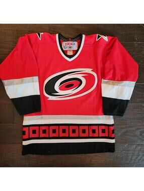 Carolina Hurricanes CCM Jersey - M - Red/Black Vintage Style
